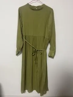【春先に】アーバンリサーチ　ロングワンピース　黄緑色