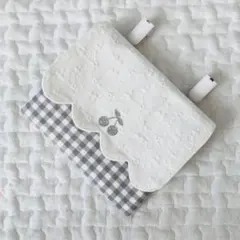 Item thumbnail for item 9f198e5d-f291-4574-833c-bbdc274a3e1e