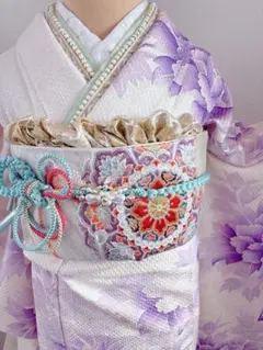 振袖 セミアンティーク 刺繍 銀彩 乱菊 菊花ラベンダーカラ 着物 015b