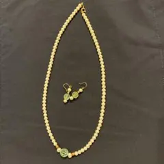 組曲 K18 ペリドット ネックレス ピアス セット 1.7g - メルカリ