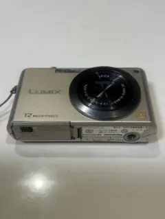 LUMIX DMC-FZ200 動作確認済 明るいF2.8 junk - メルカリ