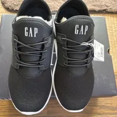 ☆新品☆GAP 軽量キックバック2WAYスニーカーブラック 24.0cmのサムネイル