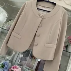 ♡エフデ♡ノーカラージャケット♡ベージュ♡お買い時♪