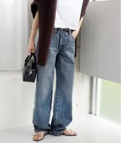 Item thumbnail for item a119a3bc-f9a2-417c-86bf-c5bfedd0468c