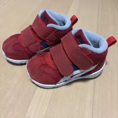 アシックス　13.5センチ