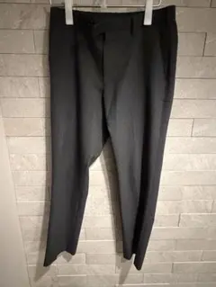 25年モデル UNIQLO　感動パンツ　ダークグレー　W79 L73