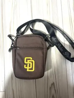 パドレス　ミニショルダーバッグ