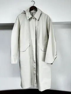 ユニクロU ブロックテックフーデットコート