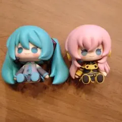 【匿名配送】初音ミク　巡音ルカ　フィギュア