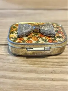 Item thumbnail for item d46ac2d9-ae49-411f-b130-abb8cd7ba237