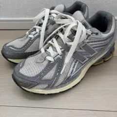 New Balance スニーカー　グレー　M1906R 23.5センチ
