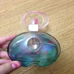 フェラガモ 香水のサムネイル
