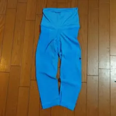 ☆ナイキ　NIKE　立体裁断　スパッツ　レギンス　ハイウエスト　ブルー