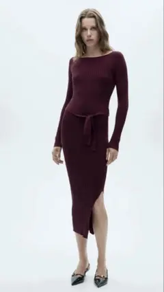 ロングニットワンピース　ワインレッド