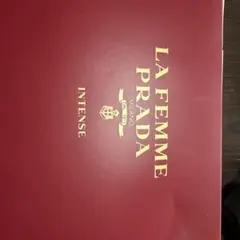 PRADA LA FEMME PRADA INTENSE レッドポーチ