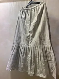 ストライプ柄フレアスカート