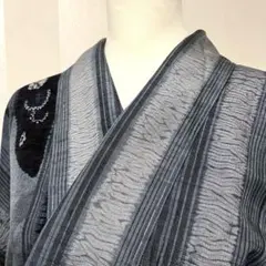 【未着用￼】正絹 創作工芸紬 誂え品型染め×鹿の子絞り やまと製 襦袢付のサムネイル