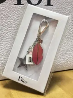 Dior ラッキーチャーム　くちびる