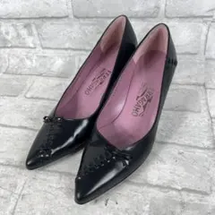 Salvatore Ferragamo フェラガモ パンプス ブラック ヒールのサムネイル