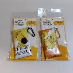 ウィニー・ザ・プー スティッキー・ジーニアス　カラビナ付マルチケース 2種セット
