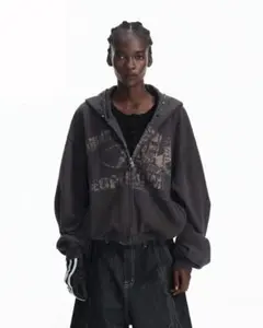 Item thumbnail for item ee821e24-cc75-43fa-afde-29b45465ccab