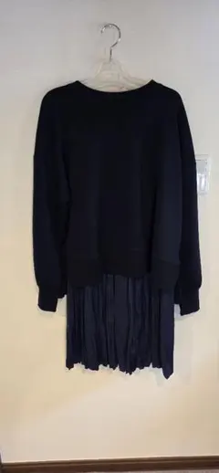 BEAMS HEARTプルオーバーセットスカート　ネイビー