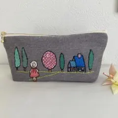 ハンドメイド手刺繍ペンケース(大きめ)