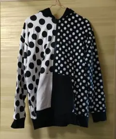 Very Very Minnie ドット柄パーカー　Mサイズ
