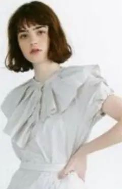 Item thumbnail for item 7a95e64b-0000-4023-8913-76c6c7e1c10c