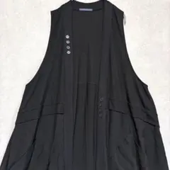 萌 MOYURU 中綿 ロングベスト ブラック - メルカリ