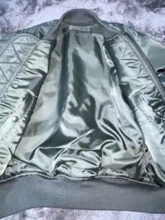 AVIREX MA1フライトジャケット Mサイズ 中綿ウール使用