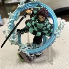 炭治郎フィギュア 水のエフェクト付き ジャンプ応募品