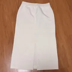 ユニクロ　ドライスウェットマキシスカート　ホワイト