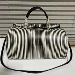 Item thumbnail for item c74c53db-d7c2-41fc-8ca1-761a7c29d5fe