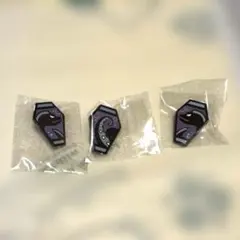 ツイステ　オクタヴィネル　ピンバッジ
