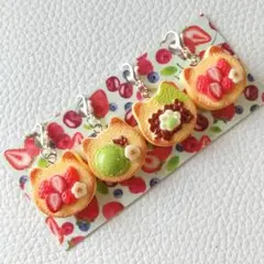 チャーム #1143 ねこ型トースト　　　　　ミニチュア デコパーツ