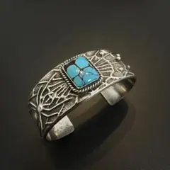 Navajo Anthony Bowman キャンデラリアターコイズ バングル