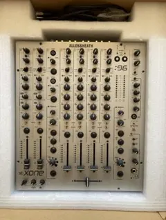 Item thumbnail for item 700d1b6a-98b5-45e1-b13e-752573d90e67