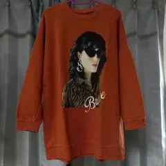 Bershka フォトプリント スウェット トレーナー ワンピース オレンジ