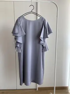 ROSSO アーバンリサーチ★ワンピース　ブルー　結婚式　パーティーのサムネイル