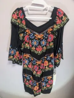 GRACE CONTINENTAL フレアチュニックTOP ブラックのサムネイル