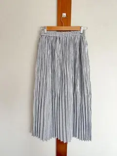 UNITED ARROWS ストラッププリーツロングスカート