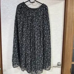 花柄ジョーゼットスカート　earth music&ecology