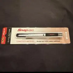 Item thumbnail for item abcc9ed2-fc8b-46db-8822-bae2b9f327ec