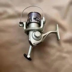 SZM PAR 1000 スピニングリールのサムネイル