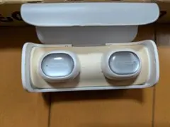 QCY-Q29 BLUETOOTH イヤフォン　イヤホンのサムネイル