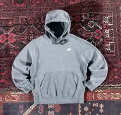 ま*け様 NIKE ナイキ ワンポイントロゴ プルオーバー パーカー チャコール