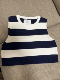 ZARA ノースリーブタンクトップ