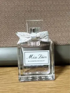 新品未使用　Dior ミスディオールブルーミングブーケオードゥトワレ5ml