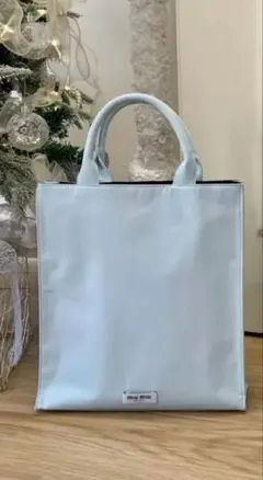 未使用品 CELINE サークルハンドル バッグ ミニバッグ 水色 ハンカチ付き 未使用品 CELINE サークルハンドル バッグ ミニバッグ 水色 ハンカチ